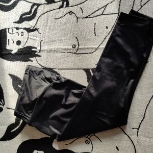 Grrrl black galactic leggings
